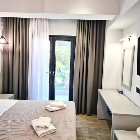Agnanti-Apartments B Nikiti  Exterior photo