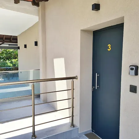 Agnanti-Apartments B Nikiti  Exterior photo