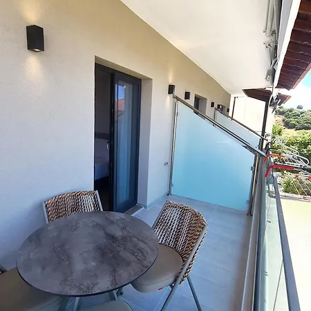Agnanti-Apartments B Nikiti  Exterior photo